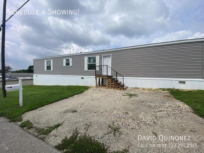 Building Photo - 204 Monterey Dr