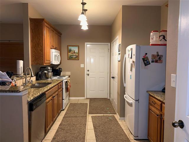 Building Photo - 713 Charyl Lynn Dr