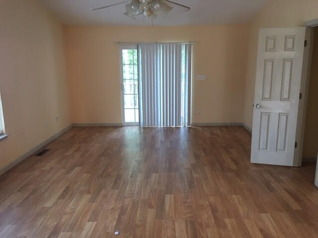 Building Photo - 16017b S Radio Station Rd