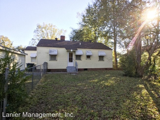 Building Photo - 2 br, 1 bath House - 830 Crossgate Rd