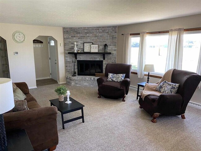 Building Photo - Penn Schools!  Granger IN 3 bedroom home for rent