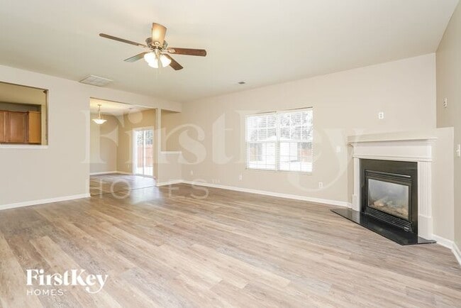 Building Photo - 5313 Silverbrook Dr