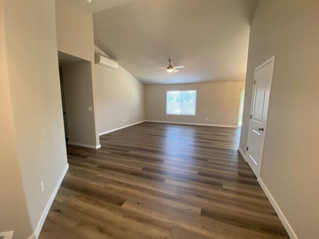 Building Photo - Brand New House in Winston! 1 Year Lease Required