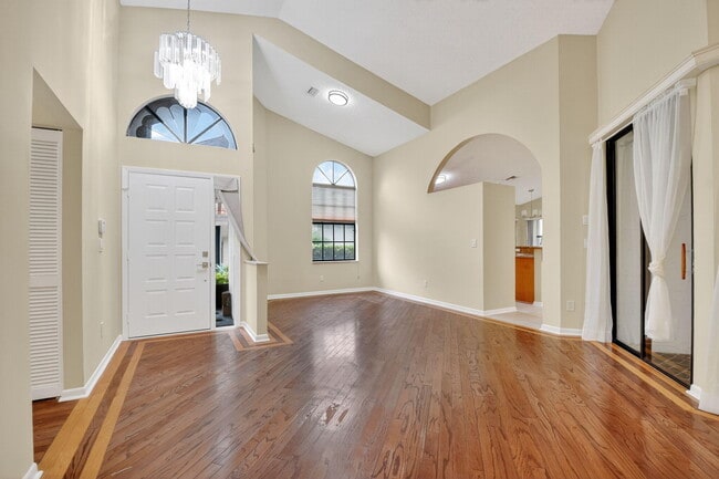 Building Photo - 8081 Cassia Dr
