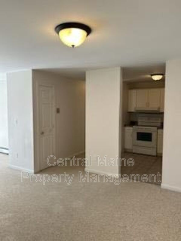 Building Photo - 39 Northern Avenue Heights