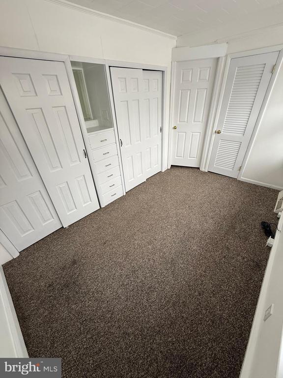 Building Photo - 109 N Main St