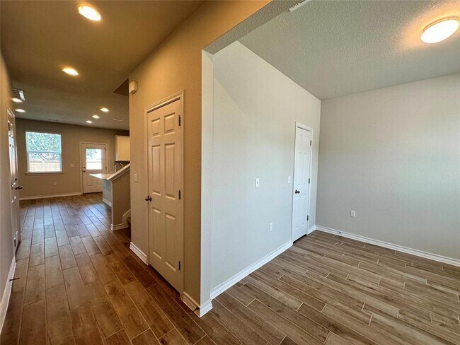 Building Photo - 1624 Caballo Blanco Rd
