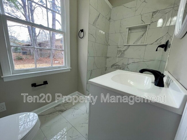 Building Photo - 4839 Allen St