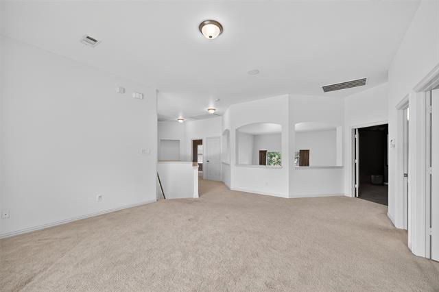 Building Photo - 404 Creekside Dr