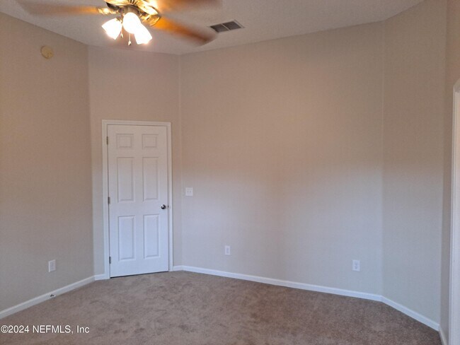 Building Photo - 11786 Lanier Creek Dr