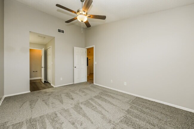 Building Photo - 213 Belfort Pl