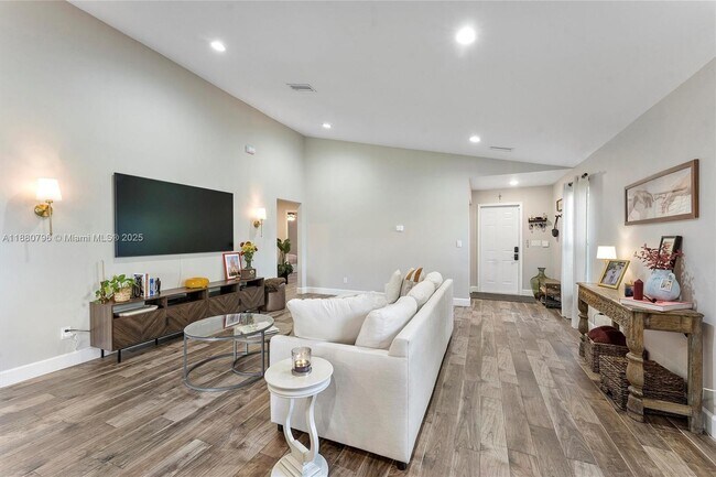 Building Photo - 901 20th St