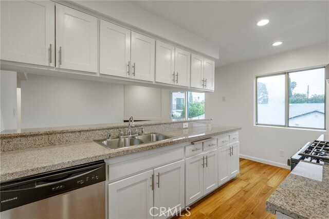 Building Photo - 6140 Whitsett Ave