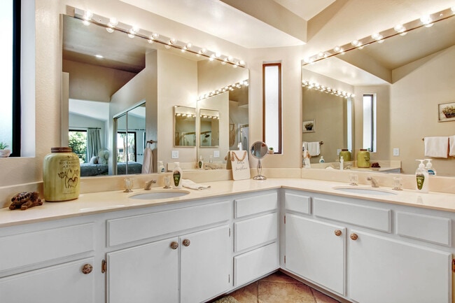 Building Photo - 79804 Olympia Fields