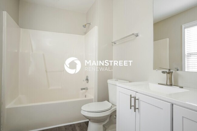 Building Photo - 3 Bedroom Pet-Friendly Home in Raleigh, NC with Main Street Renewal