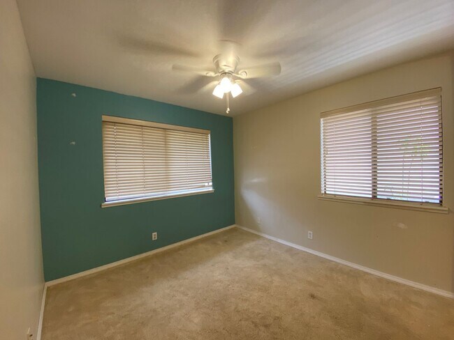 Building Photo - For Rent -  94-210 Pouhana Lp. #30