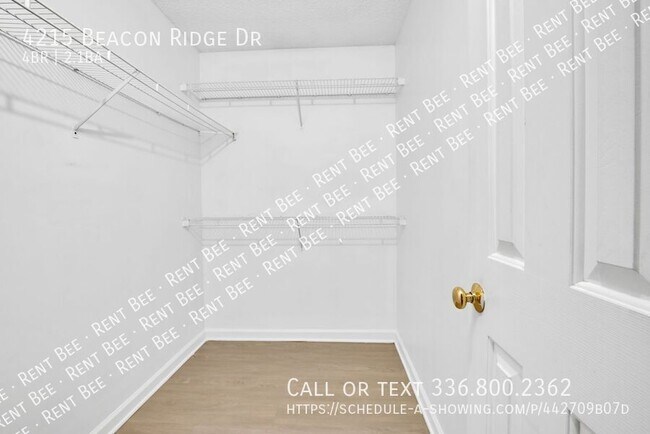 Building Photo - 4215 Beacon Ridge Dr