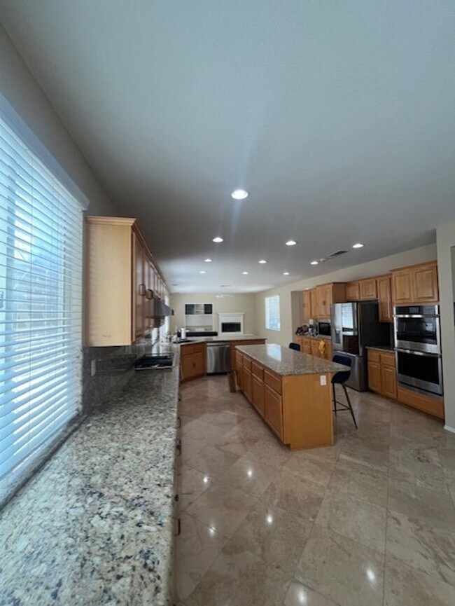 Building Photo - Beautiful Estate located in the Highly des...
