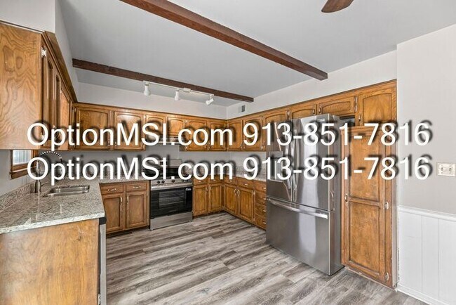 Building Photo - 1/2 month free if moved in by 2/28!! A great place to call home!!