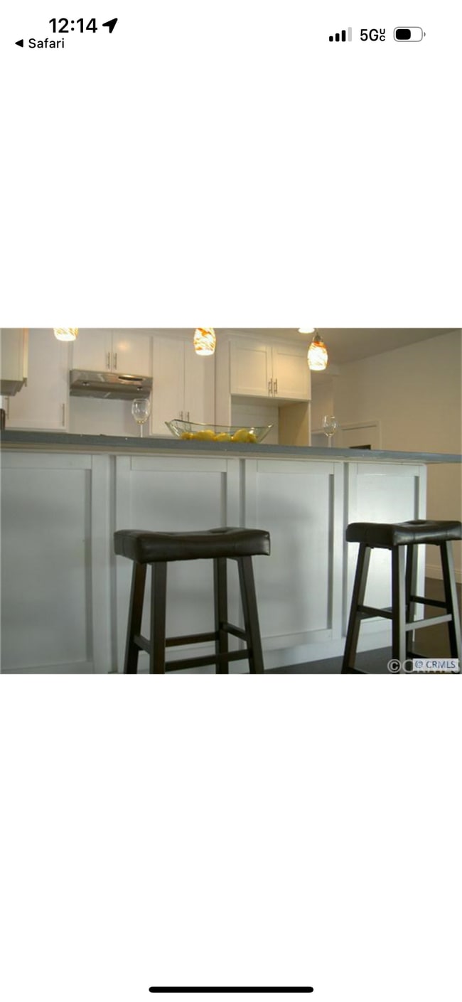 Building Photo - 6431 Roble Ave