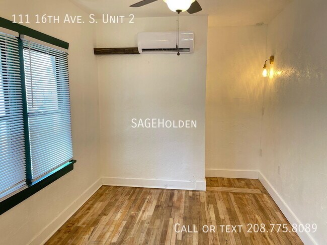 Building Photo - 111 16th Ave S