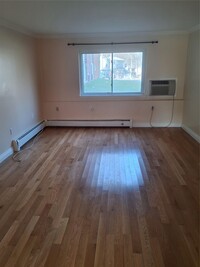 Building Photo - 17 Tanager Rd