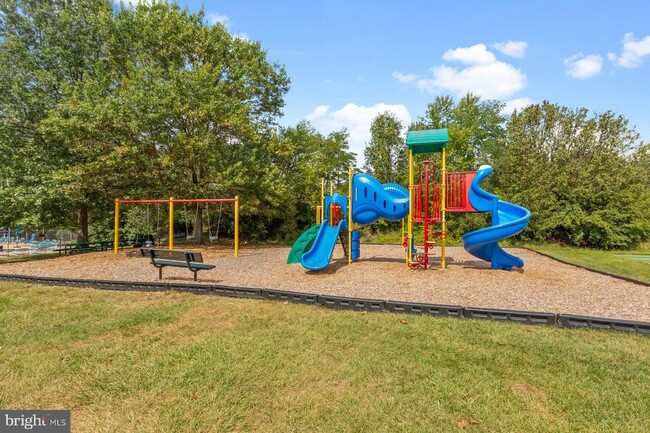 Onsite Playground - 6918 Victoria Dr