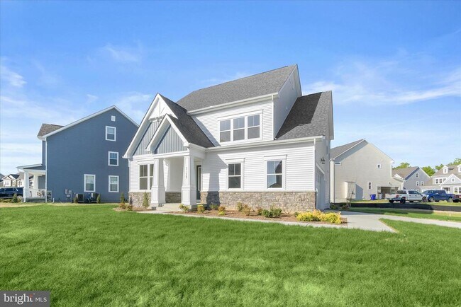 Building Photo - 3823 Solidarity Cir