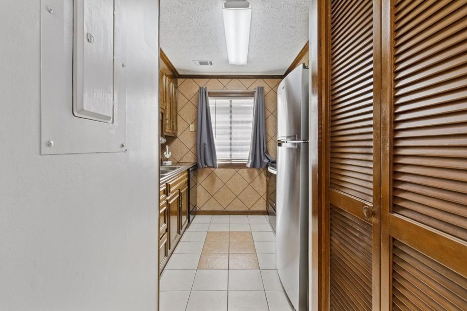 Building Photo - 202 Maison Dr