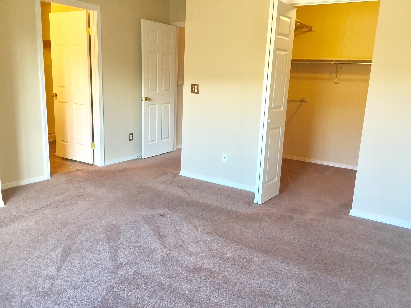 Master Bedroom - 6506 Silver Mesa Dr