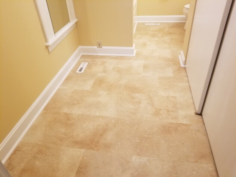 Master Bath with closet - 1056 Highland St