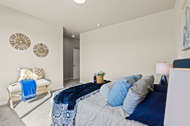 Building Photo - 10613 Lingonberry Rd