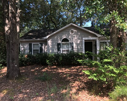 Building Photo - 145 Sterling Dr
