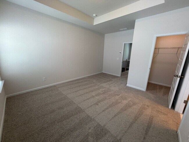 Building Photo - Brand New 4/3.5 House in West Rome- $2,195