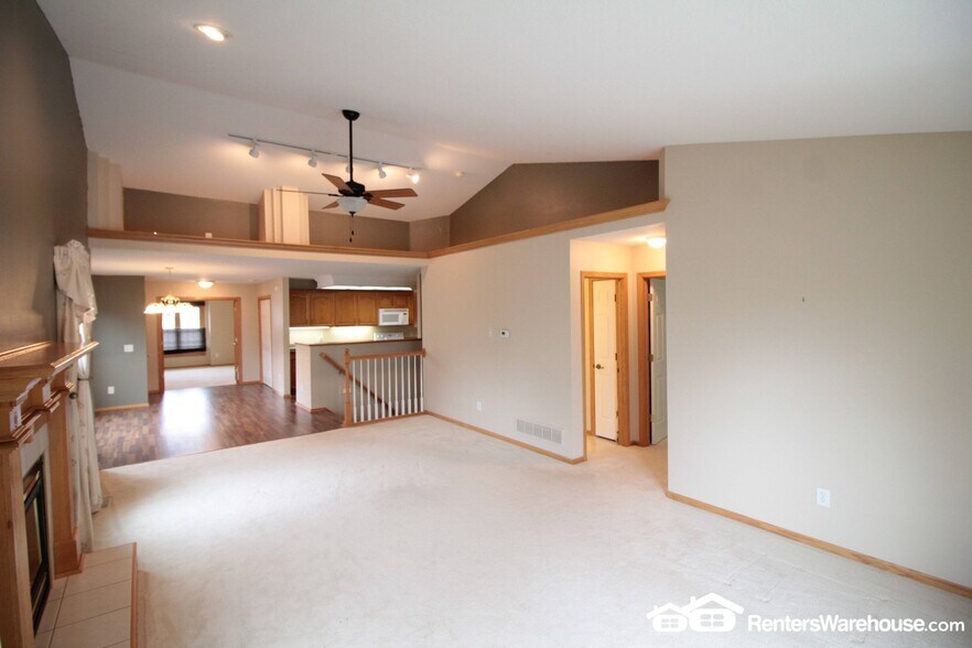 Building Photo - 7144 Cody Dr