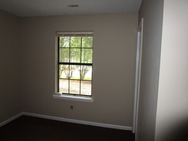 Building Photo - 101 Adria Ln