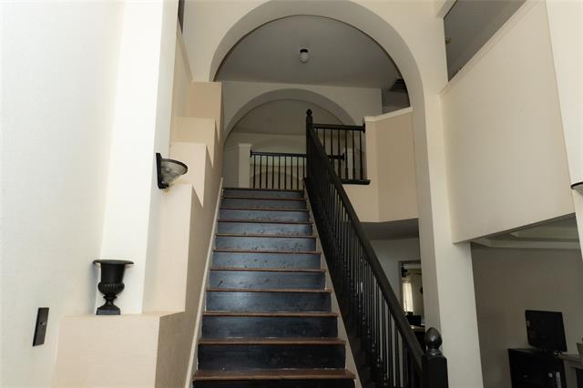Building Photo - 6920 Danieldale Dr