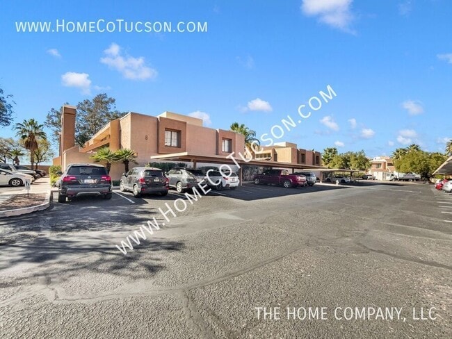 Building Photo - Short Term Furnished Foothills Condo 5675 N Camino Esplendora-2211