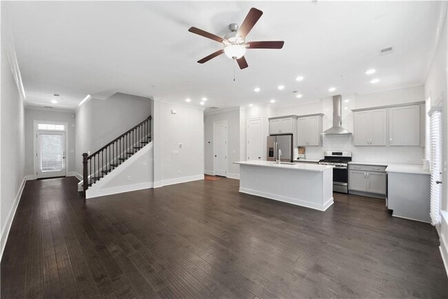 Building Photo - 2557 Oakbourne Ln