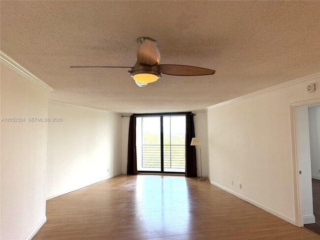 Building Photo - 3800 N Hills Dr