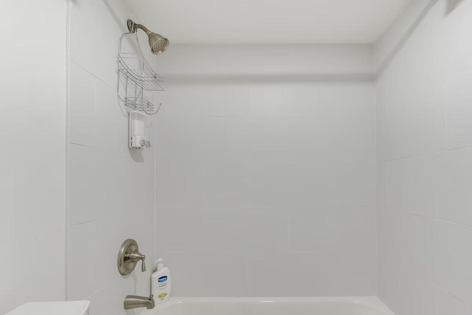 Building Photo - 4642 W Montana St