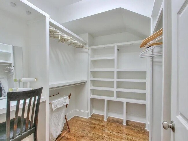 Building Photo - 118 Jamison Station Ln