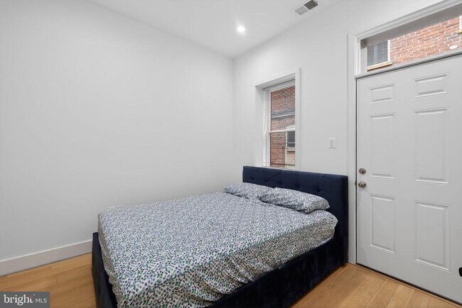 Building Photo - 1808 S St NW