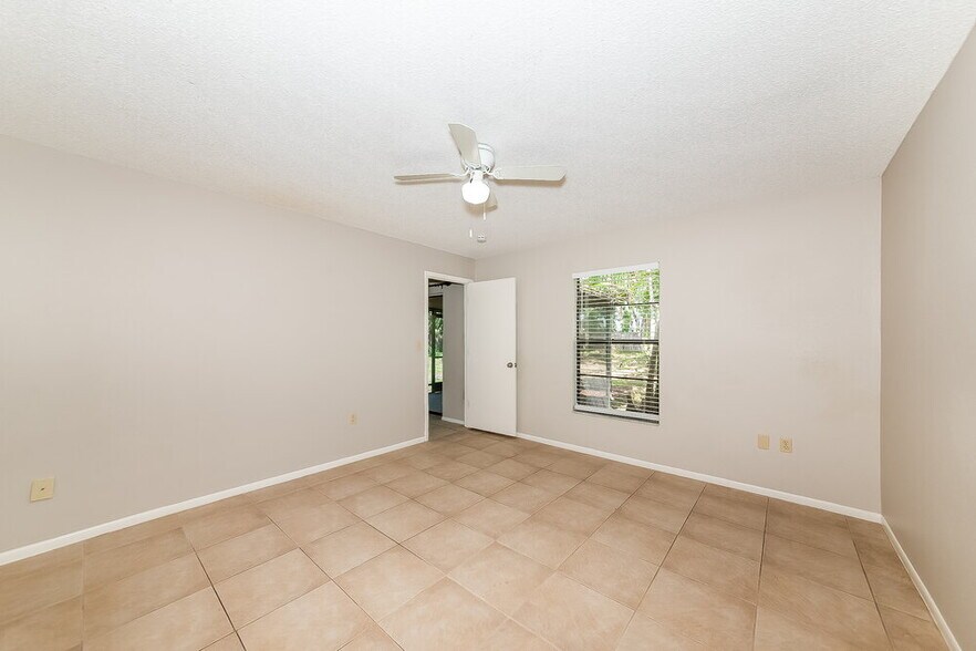Building Photo - 6434 Carmella Way