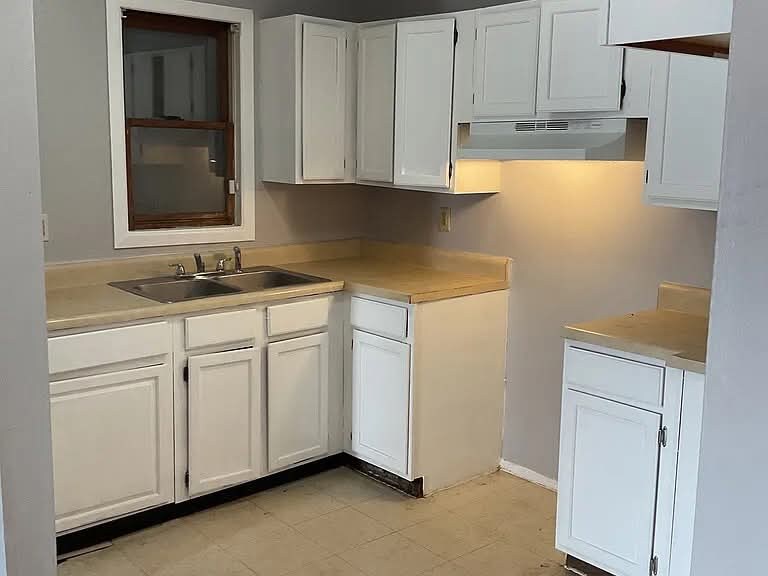 Building Photo - 2518 Mousette Ln