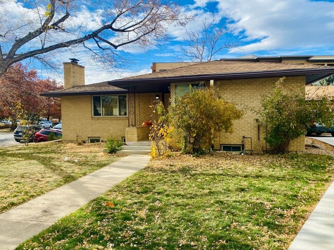 Primary Photo - Available for 2026-2027 Fall Pre-Leasing! ...