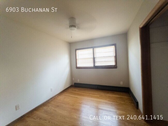 Building Photo - 6903 Buchanan St