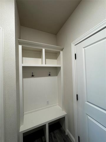Building Photo - 331 Sophia Ln