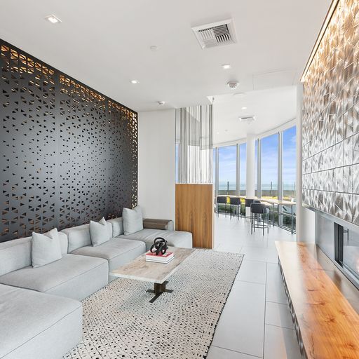 Clubroom with fireplace - 2510 6th Ave