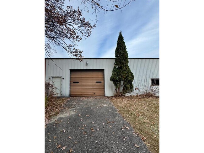 Building Photo - 3601 125th Ave NE